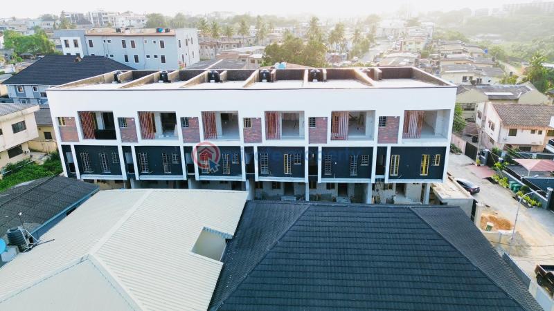 4 bedroom Terraced Duplex For Sale Maryland Lagos - 0
