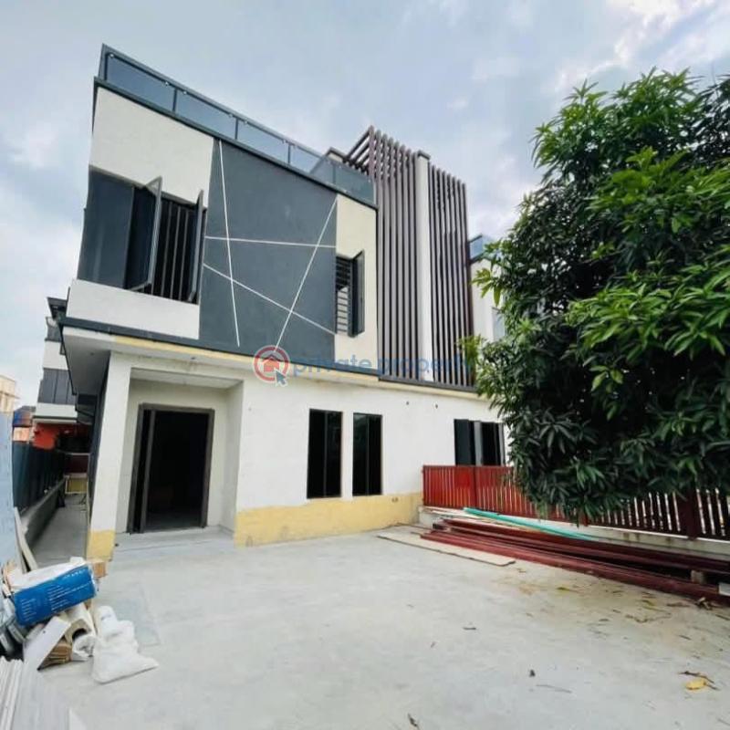 4 bedroom Detached Duplex For Sale Gbagada Lagos - 3