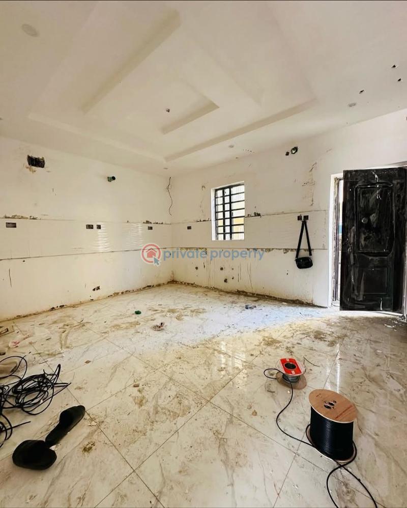 4 bedroom Semi detached Duplex For Sale Gbagada Lagos - 10