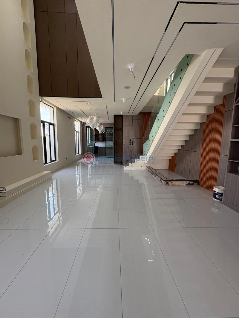 5 bedroom Detached Duplex For Sale Orchid Road, 2nd Tollgate, Lafiaji Lekki Lagos - 15