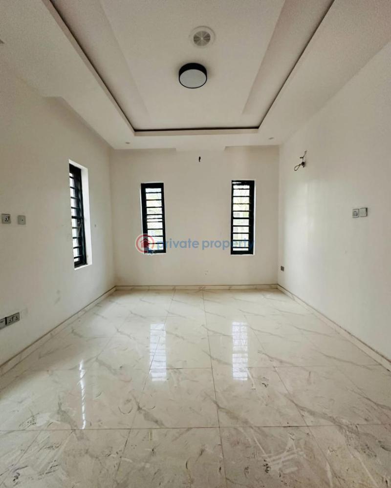 5 bedroom Detached Duplex For Sale Magodo Phase 2 Magodo Kosofe/Ikosi Lagos - 8