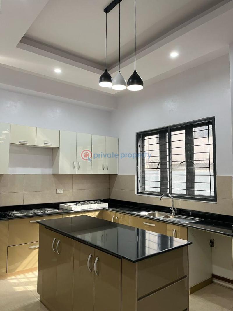 Beautifully crafted 5bedroom detached house - 4 5 bedroom House For Sale Ogudu GRA Ojota Lagos - 4