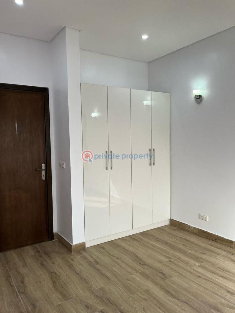 Beautifully crafted 5bedroom detached house - 2 5 bedroom House For Sale Ogudu GRA Ojota Lagos - 2