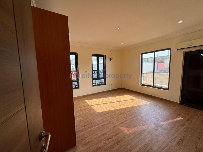 3 bedroom Block Of Flats For Sale Oniru Victoria Island Lagos - 4