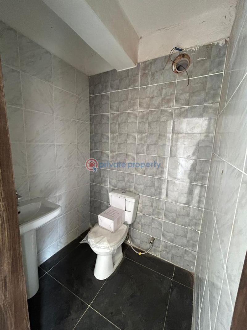 3 bedroom Block Of Flats For Sale Off Funsho Williams Avenue Surulere Lagos - 7