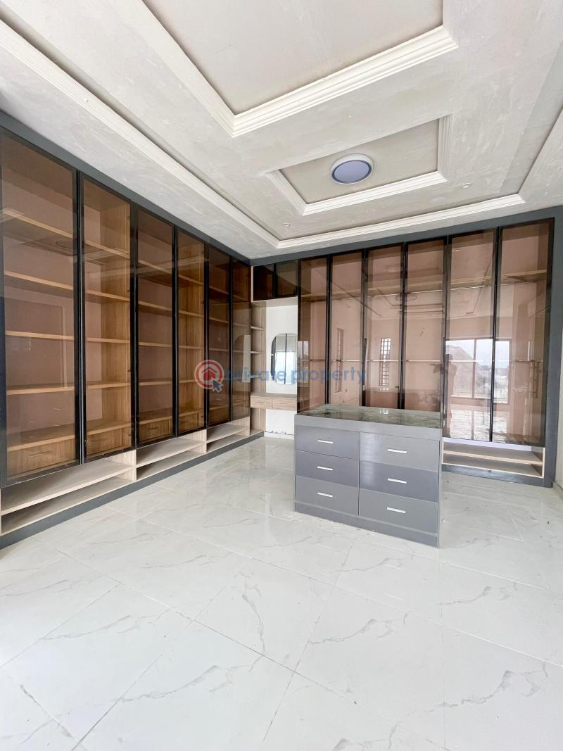 4 bedroom Detached Duplex For Sale Ikota Lekki Lagos - 2