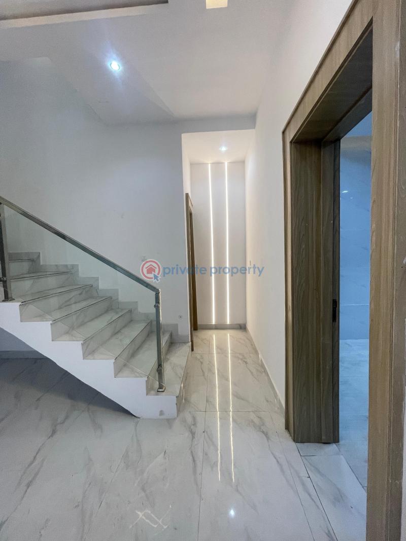 4 bedroom Semi detached Duplex For Sale Close To Chevron Toll Gate Chevron Drive Lekki Lagos - 2