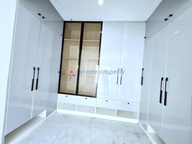 4 bedroom Terraced Duplex For Sale Orchid Road Chevron Drive Lekki Lagos - 8