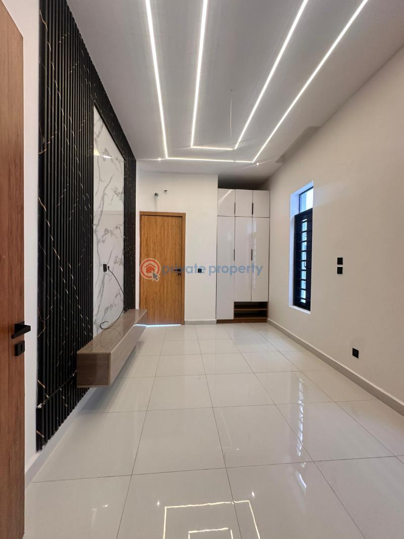 5 bedroom Duplex For Sale Orchid Road Lekki Lagos - 10