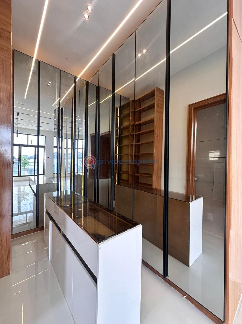 5 bedroom Duplex For Sale Orchid Road Lekki Lagos - 5