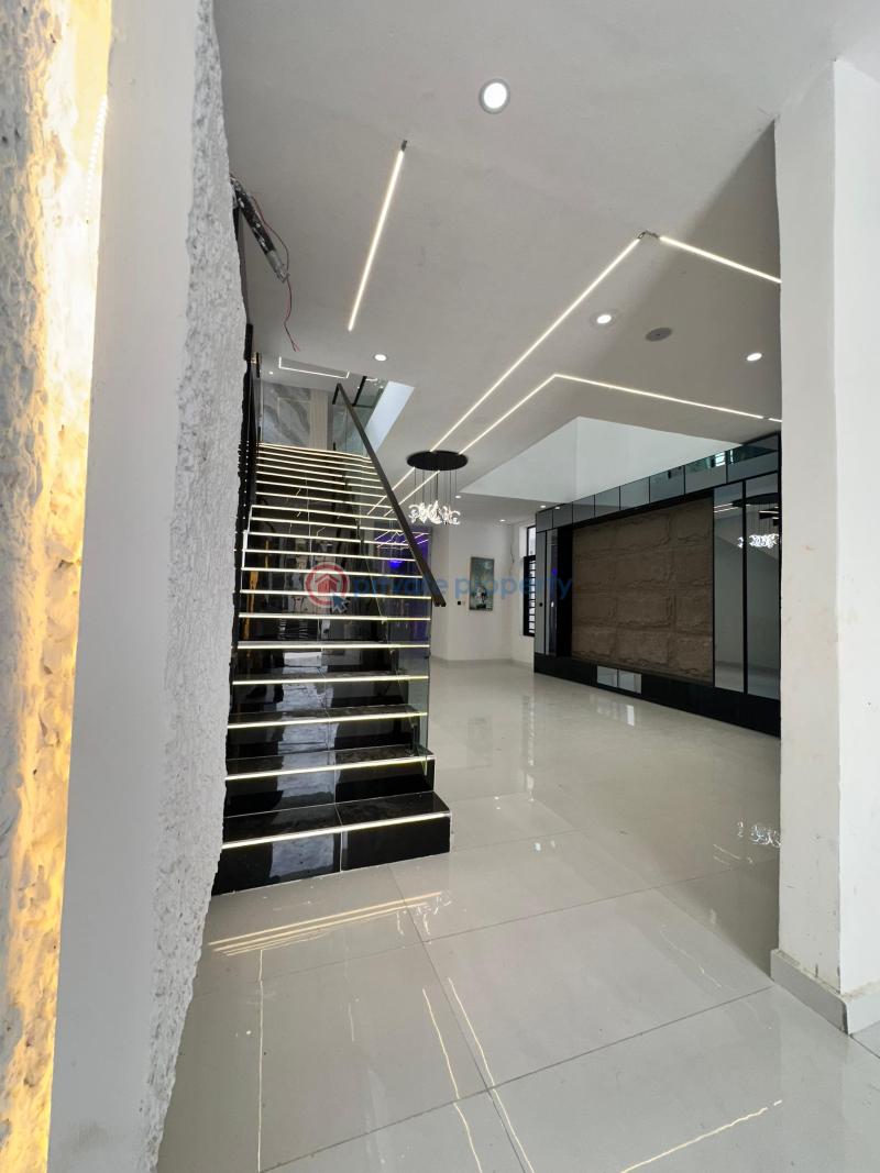 5 bedroom Detached Duplex For Sale Chevron Tollgate Lekki Lagos - 11