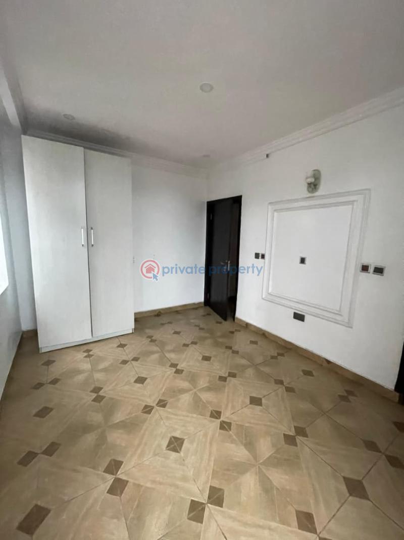 2 bedroom Block Of Flats For Sale Chevron Lekki Lagos - 1