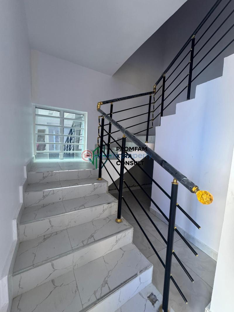 3 bedroom Maisonette For Rent Ikate Elegushi Lekki Lagos - 3