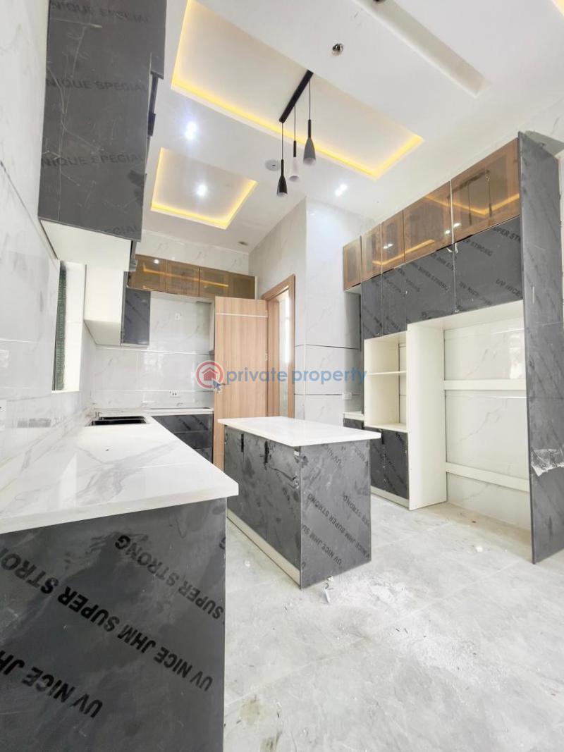 4 bedroom Detached Duplex For Sale Chevron Drive Lekki Lagos - 3