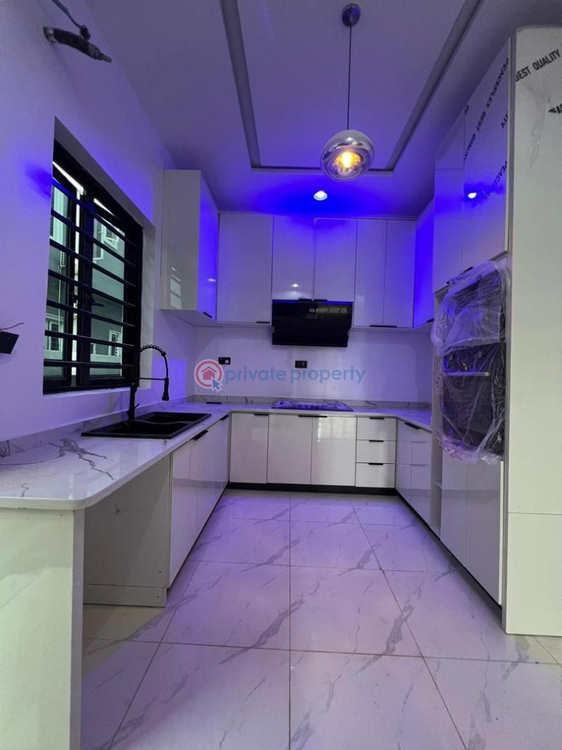 4 bedroom Semi detached Duplex For Sale Orchid Road Chevron Drive Lekki Lagos - 18