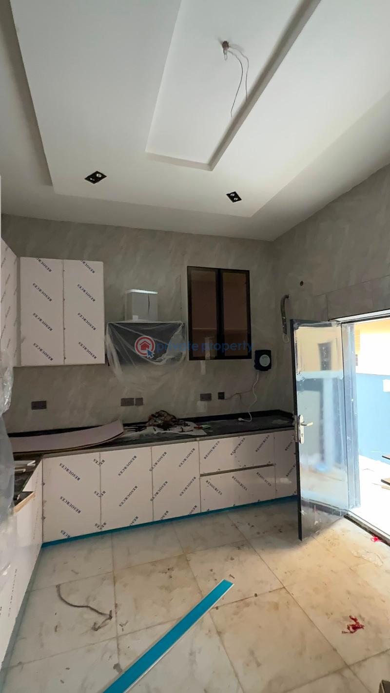 4 bedroom Semi detached Bungalow For Sale Oko Oba Agege Lagos - 4
