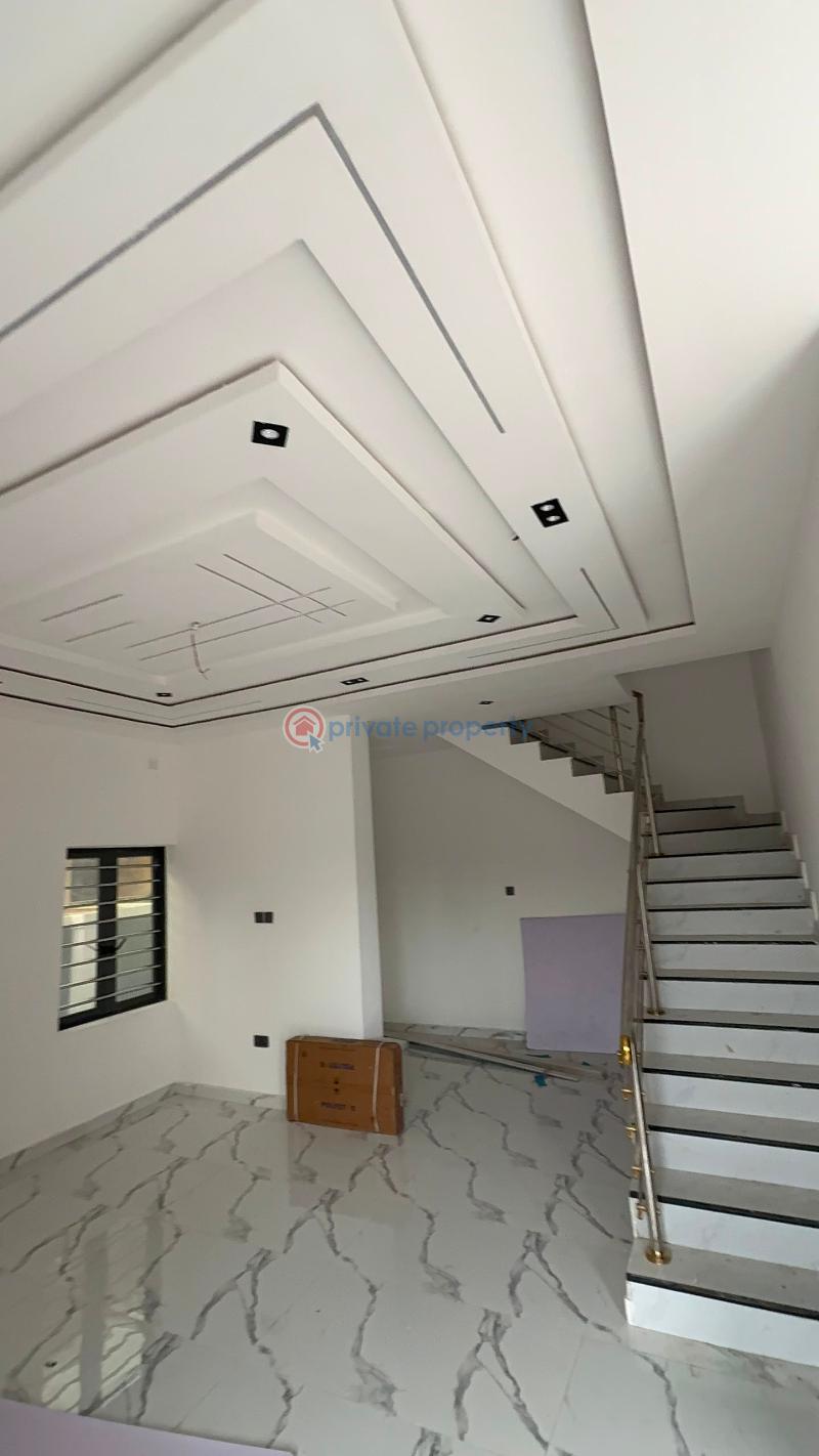 4 bedroom Semi detached Bungalow For Sale Oko Oba Agege Lagos - 20