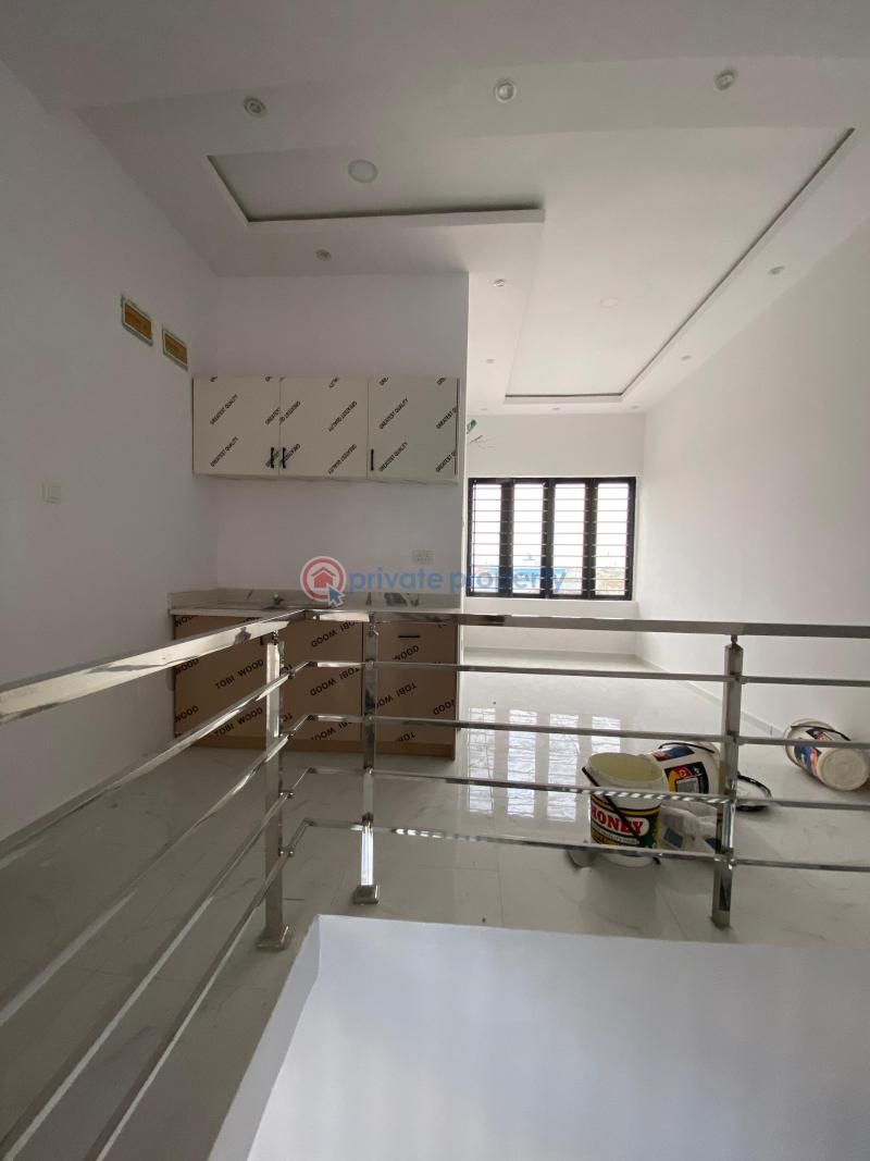 Beautifully finished 4-bedroom terrace duplex in a calm and accessible area - 5 4 bedroom Terraced Duplex For Sale Ifako-Ijaiye Lagos - 5