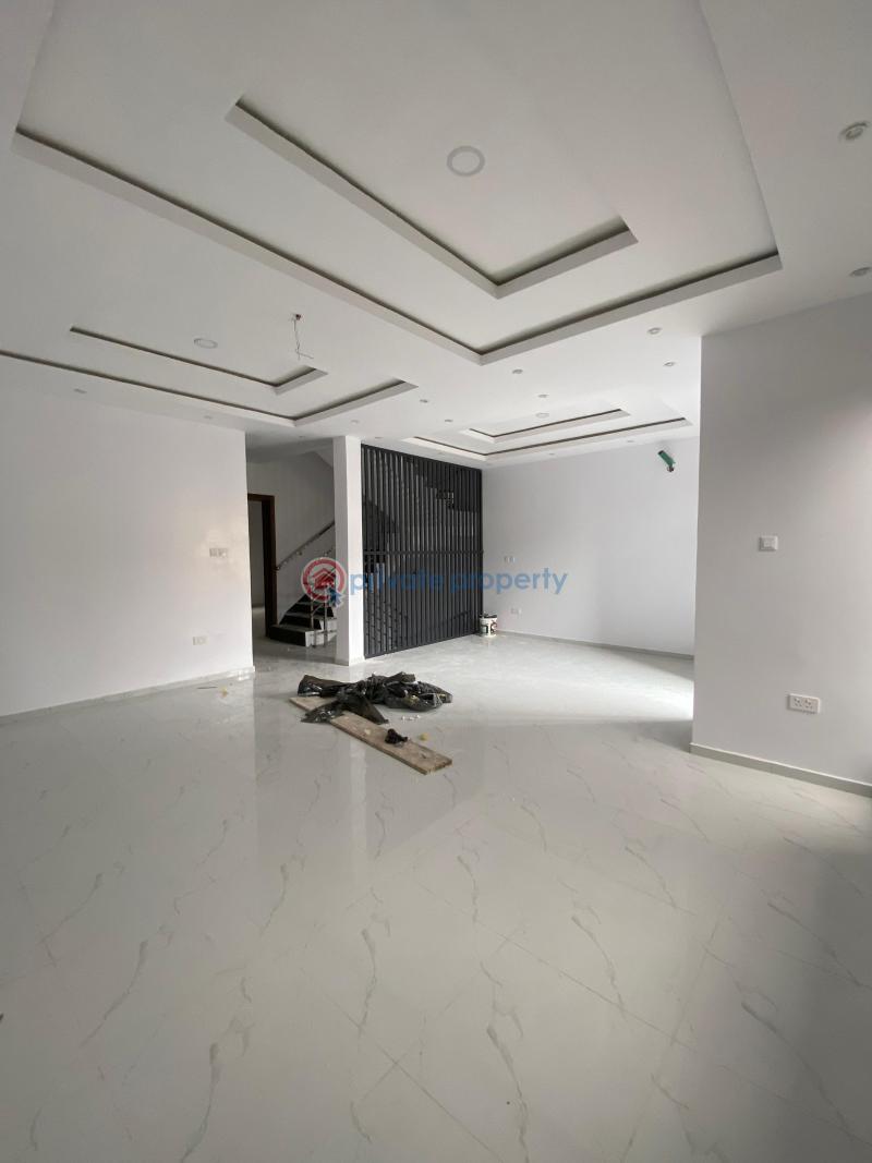 Beautifully finished 4-bedroom terrace duplex in a calm and accessible area - 1 4 bedroom Terraced Duplex For Sale Ifako-Ijaiye Lagos - 1