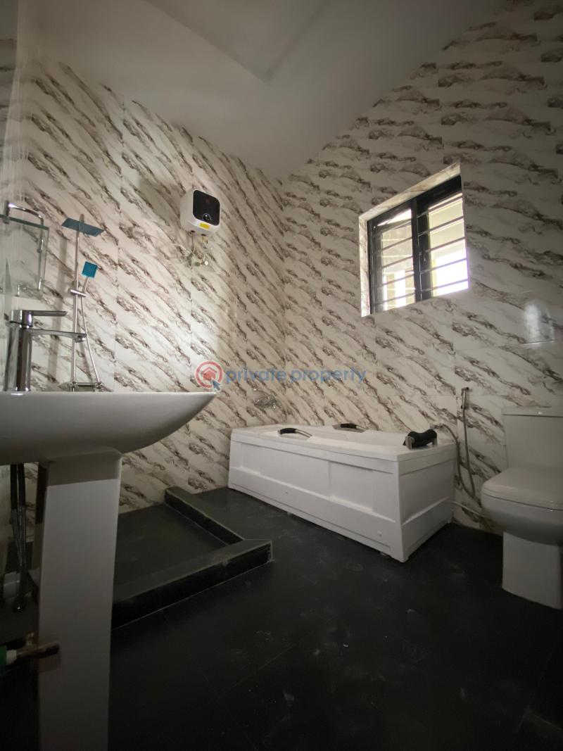 Beautifully finished 4-bedroom terrace duplex in a calm and accessible area - 8 4 bedroom Terraced Duplex For Sale Ifako-Ijaiye Lagos - 8
