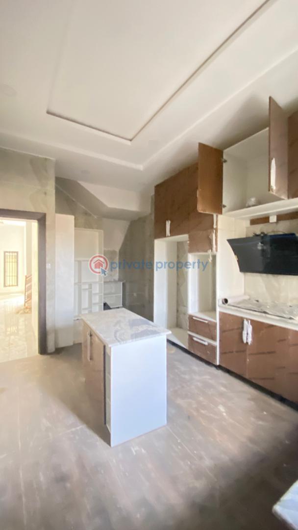 4 bedroom Townhouse For Sale Jahi Abuja Phase 2  - 3