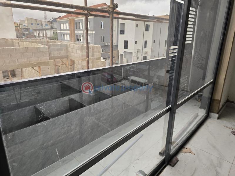 4 bedroom House For Sale Mini Estate Wasimi Maryland Lagos - 12