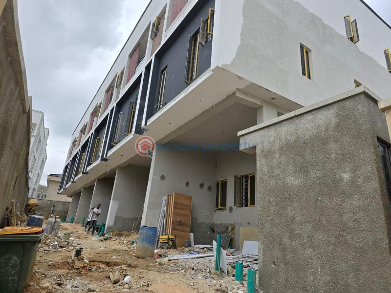 4 bedroom House For Sale Mini Estate Wasimi Maryland Lagos - 11