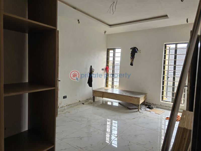 4 bedroom House For Sale Mini Estate Wasimi Maryland Lagos - 6