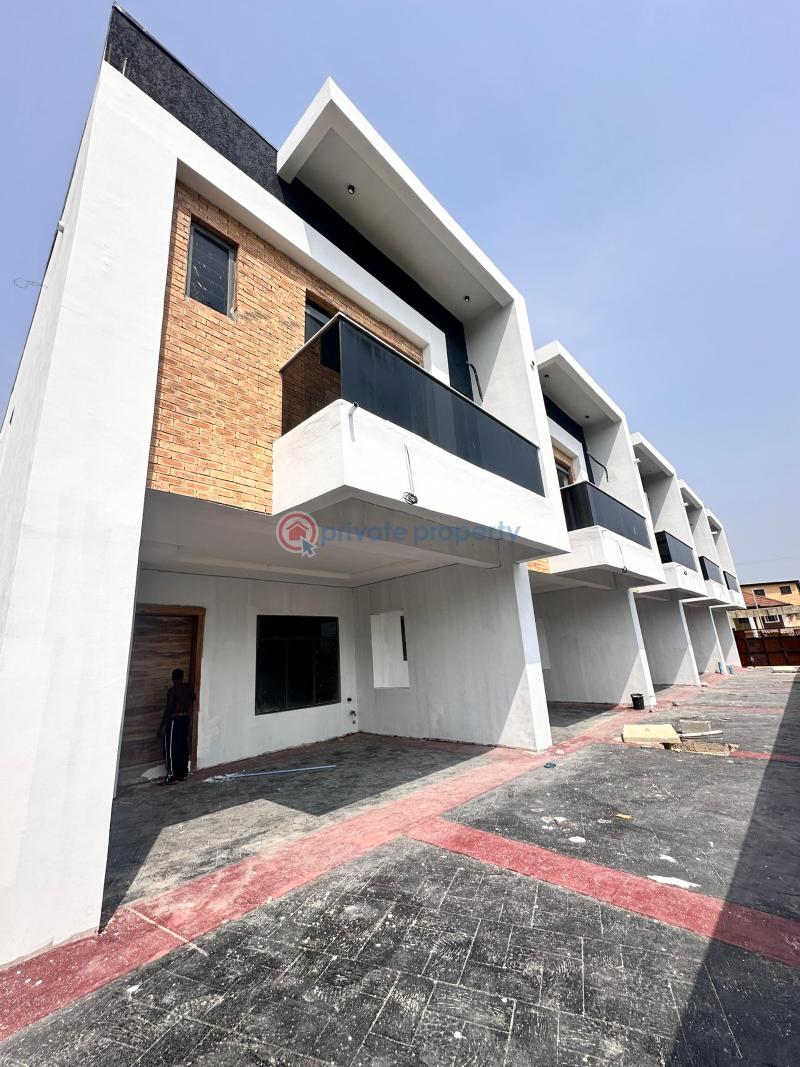 4 bedroom Terraced Duplex For Sale Ologolo Lekki Lagos - 1