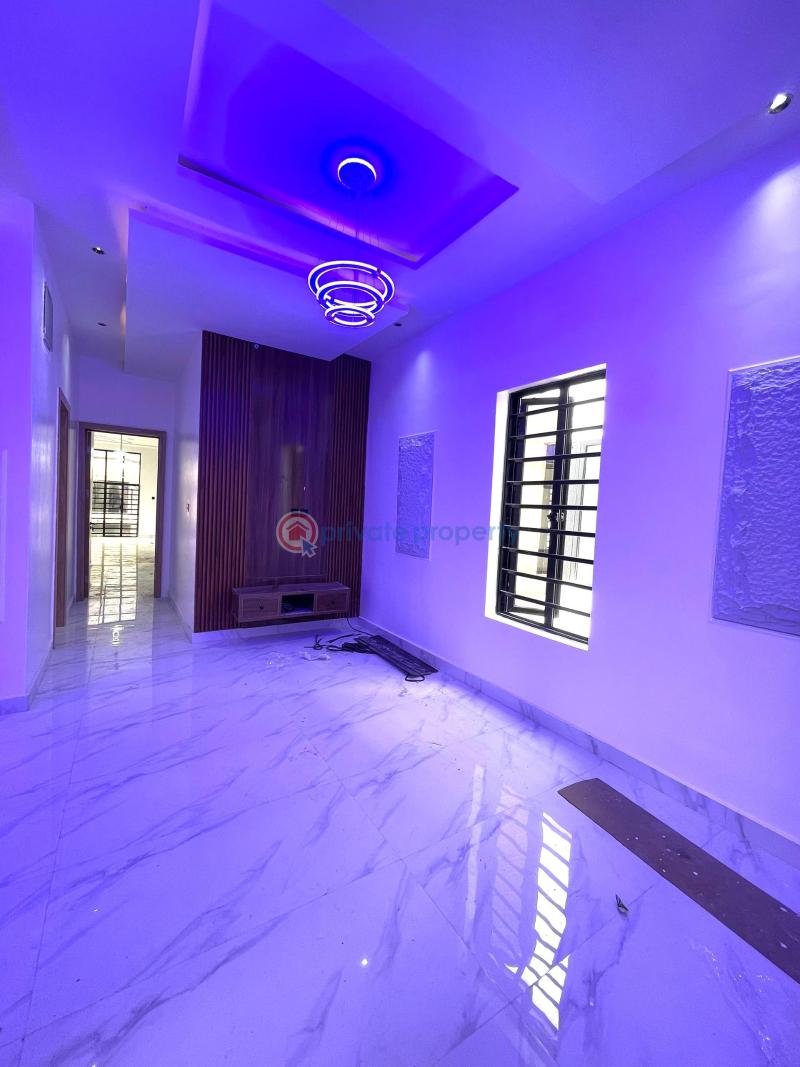 5 bedroom Detached Duplex For Sale Second Toll Gate Along Lekki Expressway Lagos - 4