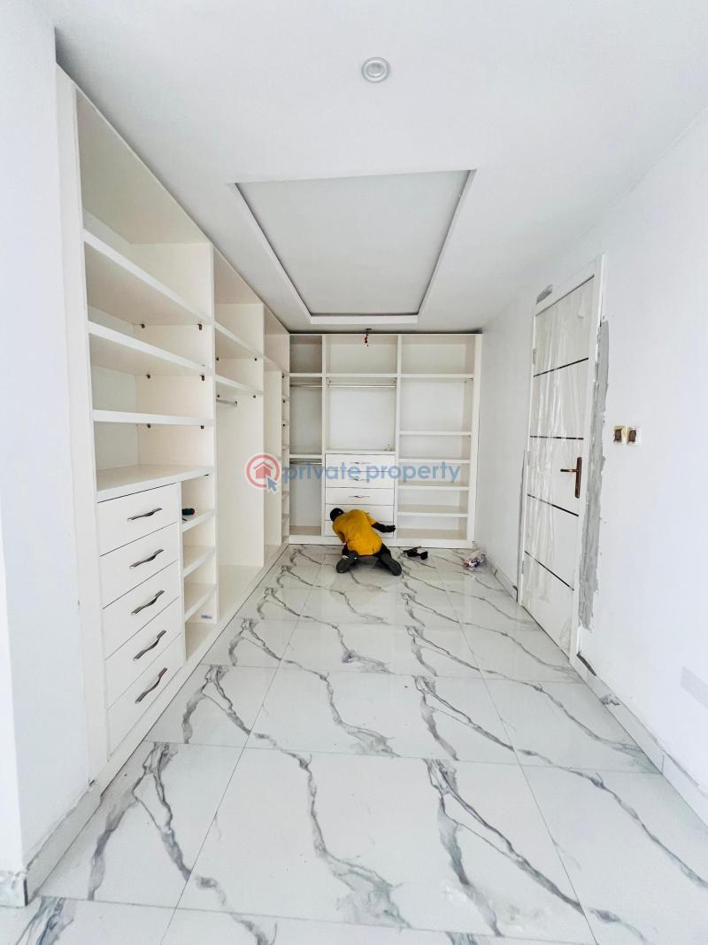 5 bedroom Detached Duplex For Sale Magodo GRA Phase 2 Kosofe/Ikosi Lagos - 3