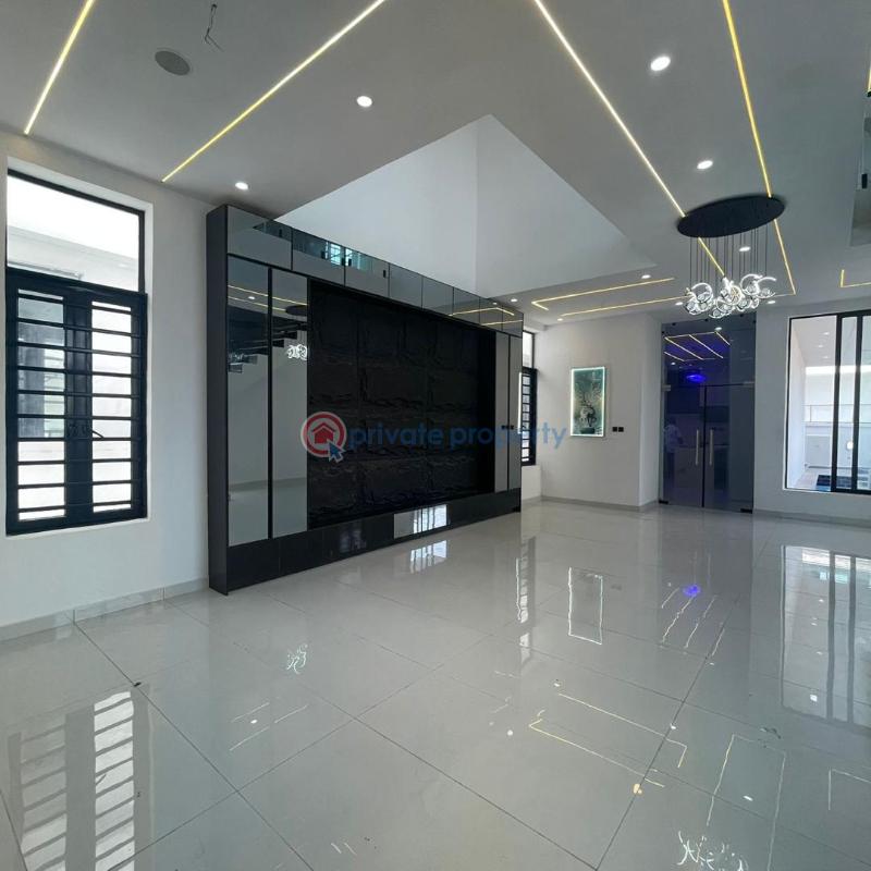 5 bedroom Detached Duplex For Sale Chevron Drive Lekki Lagos - 3