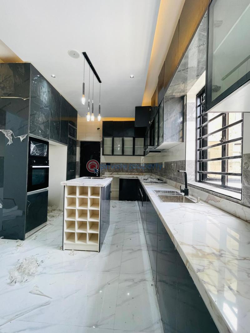 5 bedroom Detached Duplex For Sale Second Toll Gate Along Lekki Expressway Lagos - 1