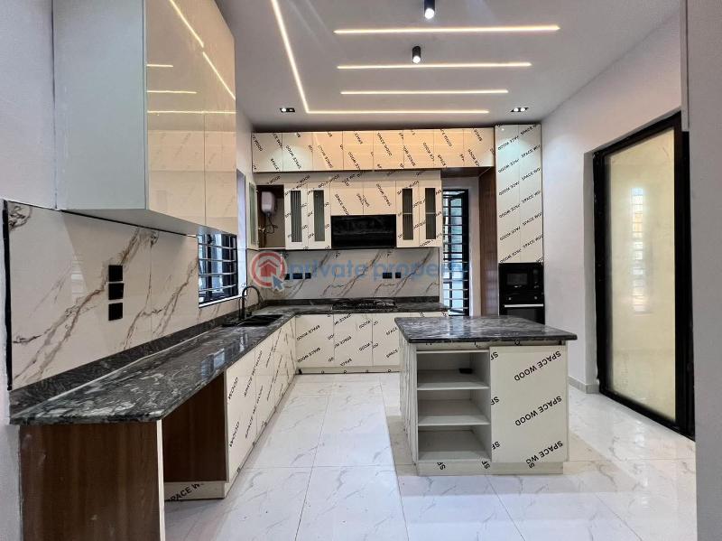 5 bedroom House For Sale Ikota Lekki Lagos - 0
