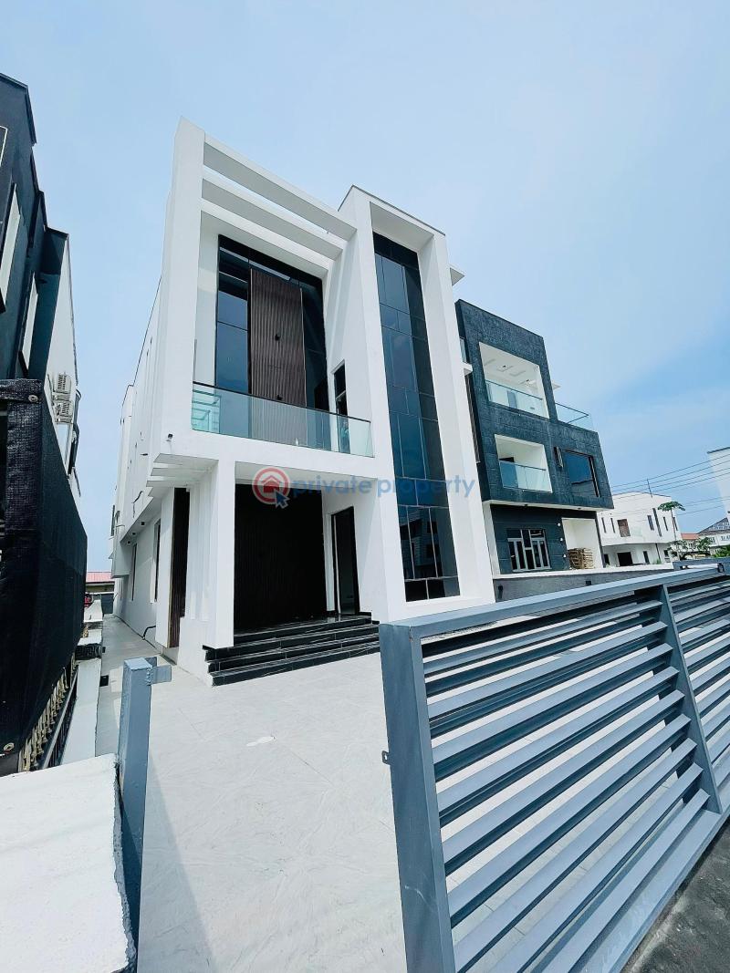 5 bedroom Detached Duplex For Sale Second Toll Gate Lekki Expressway Lagos - 0