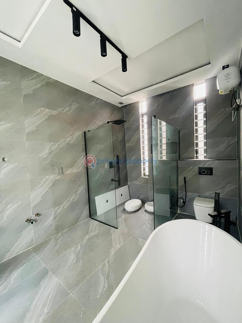 5 bedroom Detached Duplex For Sale Second Toll Gate Lekki Expressway Lagos - 15