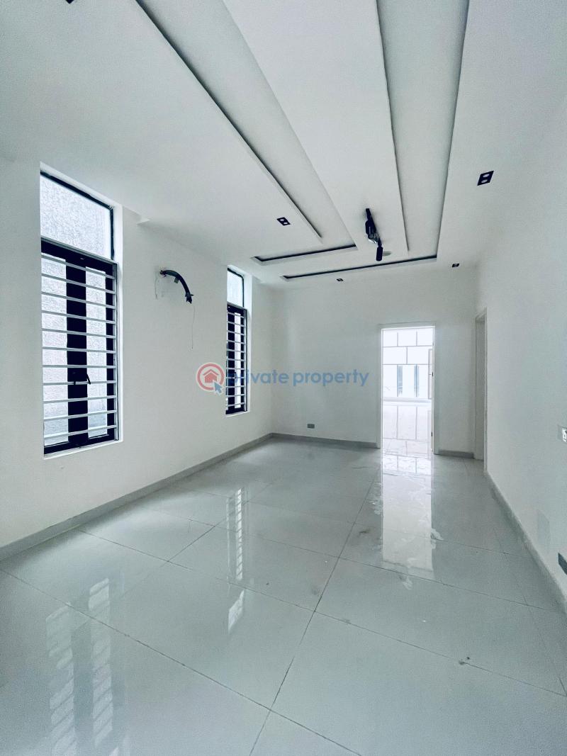 5 bedroom Detached Duplex For Sale Second Toll Gate Lekki Expressway Lagos - 9