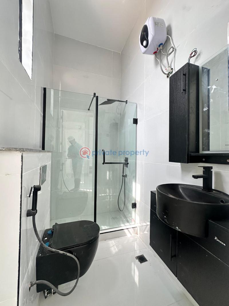 5 bedroom Detached Duplex For Sale Orchid Road Lekki Lagos - 7