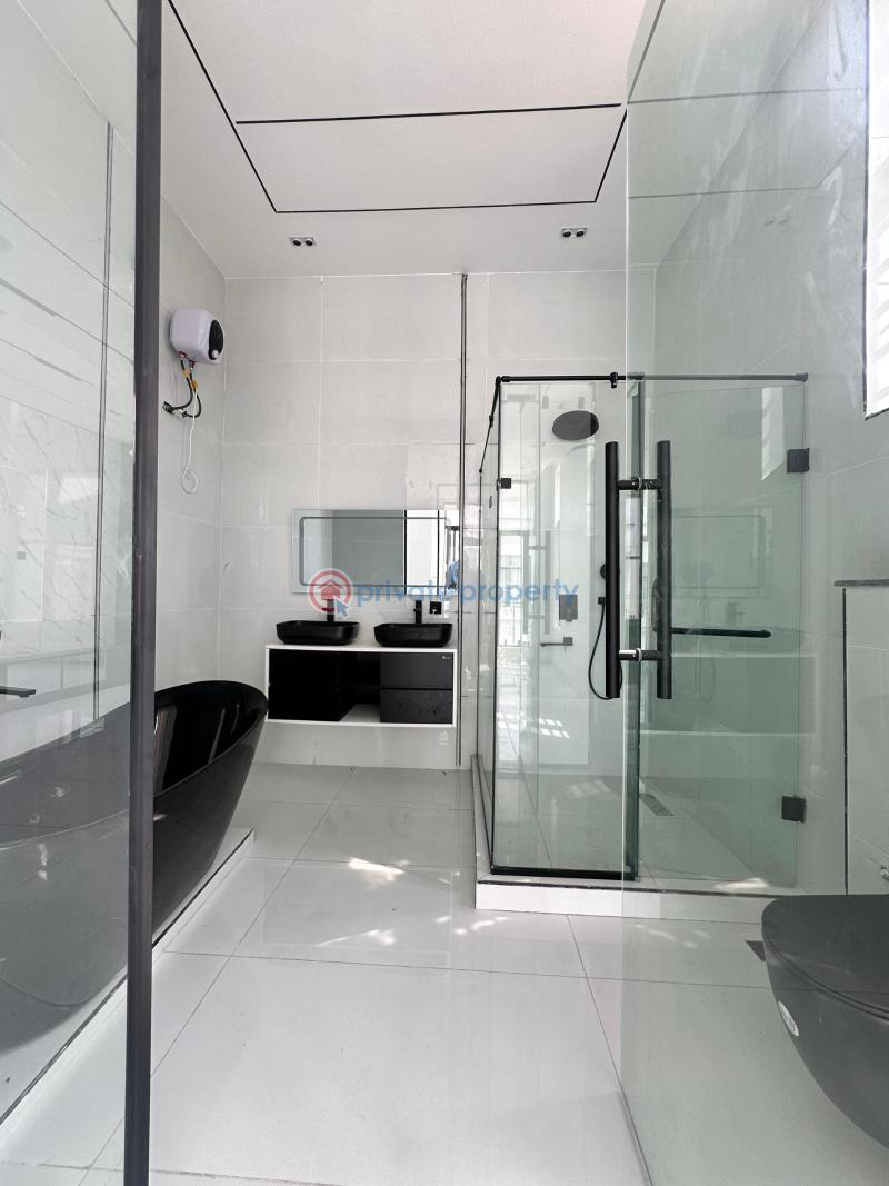 5 bedroom Detached Duplex For Sale Orchid Road Lekki Lagos - 4
