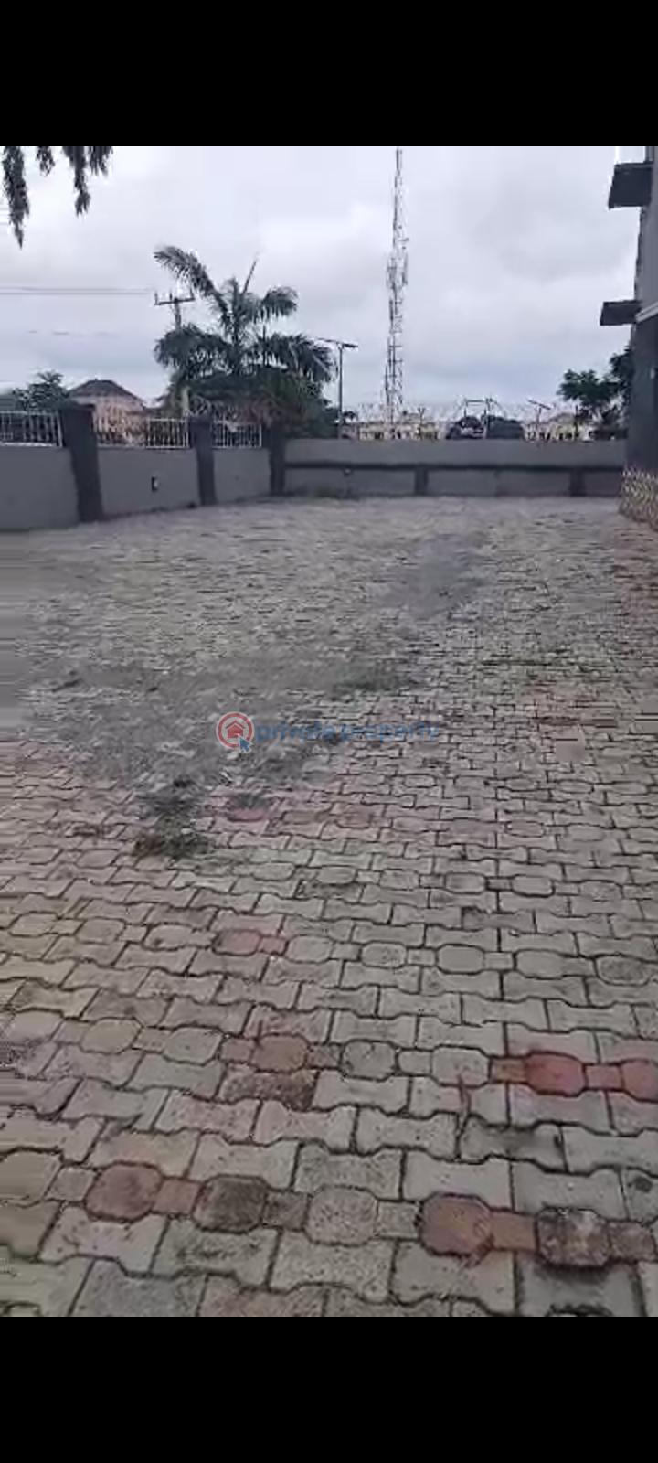 3 bedroom Block Of Flats For Rent Main Jabi Abuja Phase 2  - 1
