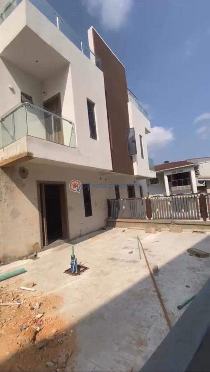 4 bedroom House For Sale Millennium Estate Gbagada Lagos - 0