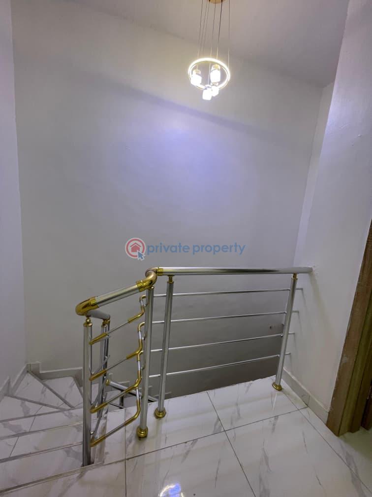 3 bedroom Self Contain For Sale Lekki Phase 1 Lagos - 12