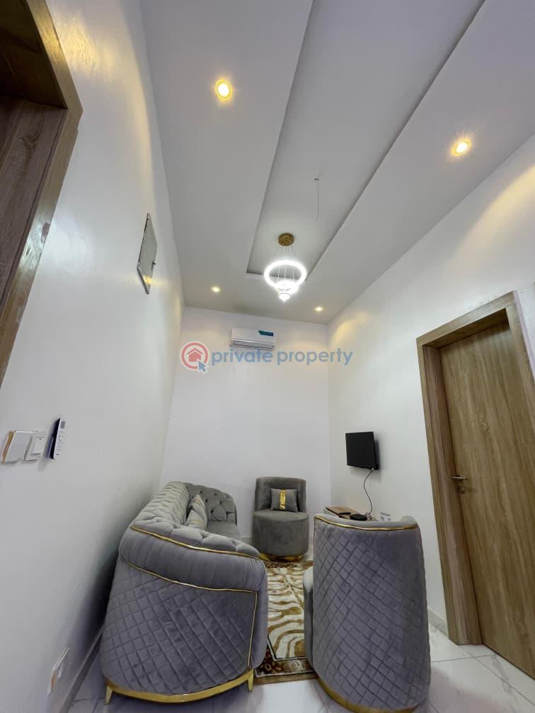 3 bedroom Self Contain For Sale Lekki Phase 1 Lagos - 8
