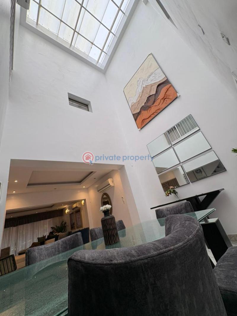 4 bedroom Shared Apartment Short let Ikoyi Lagos - 1