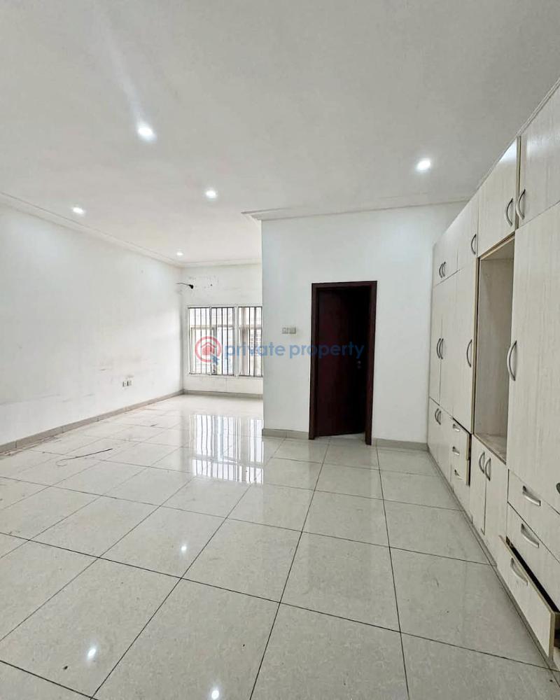 Beautifully furnished 4 bedroom terrace home - 8 4 bedroom Terraced Duplex For Sale Chevron Drive Lekki Lagos - 8