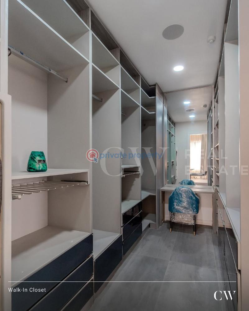 Beautifully furnished 6 bedroom villa with 2 bqs - 6 6 bedroom House For Sale Pinnock Beach Estate Lekki Lagos - 6