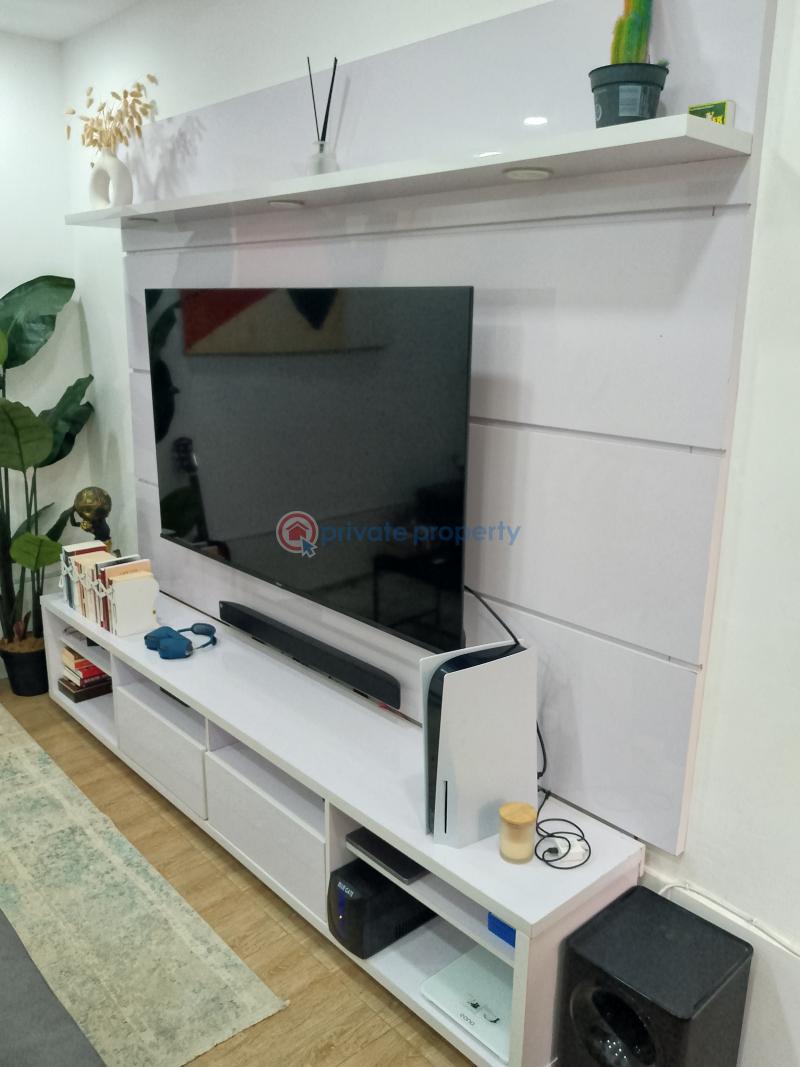 1 bedroom Flat & Apartment For Rent Off Adebayo Doherty Str. Lekki Phase 1 Lagos - 2