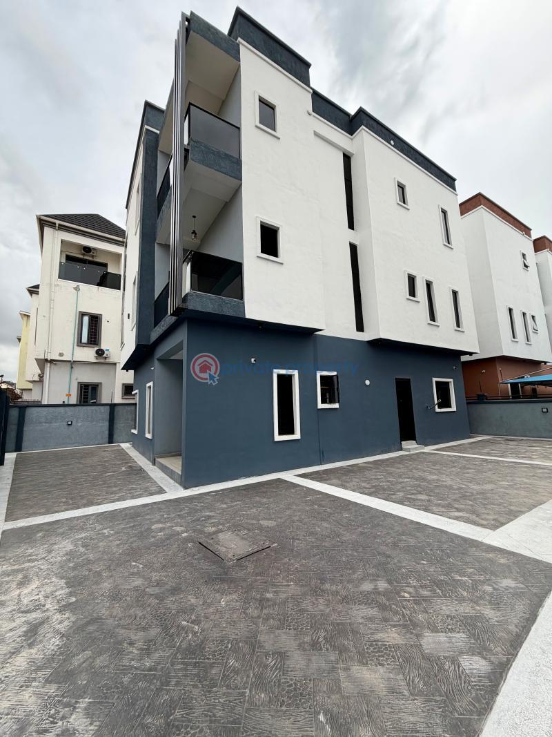 5 bedroom Detached Duplex For Sale Magodo Gra Phase 1 Magodo Isheri Ikeja Lagos - 1