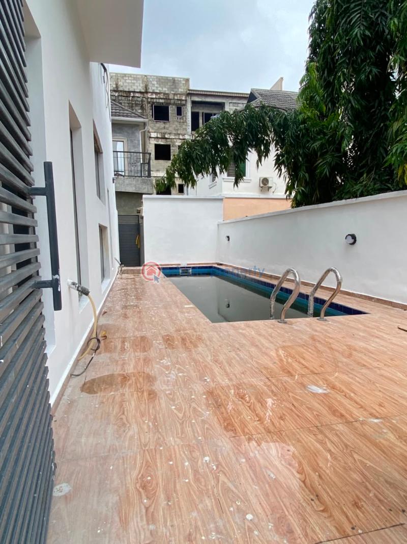 4 bedroom Detached Duplex For Sale Chevron Drive Lekki Lagos - 20