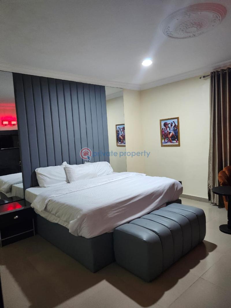 Best described as home away from home.. - 4 1 bedroom Flat & Apartment Short let Akinogun Alimosho Lagos - 4